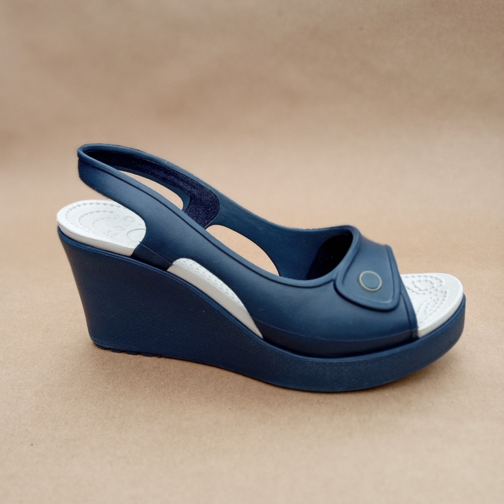 Navy Blue Crocs Sling Back Wedge Heels Comfortable Open Toe Sandal Size 7